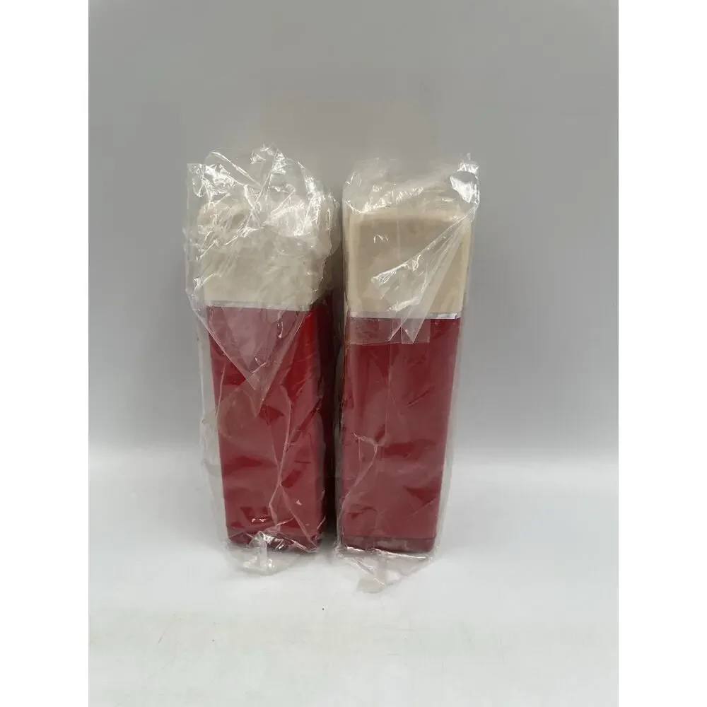 Vintage Coca Cola Red And White Gas Pump Salt And Pepper Shaker